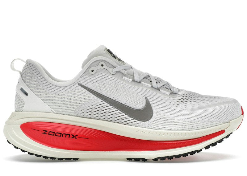 Nike Vomero 18 - Platinum Tint/Siren Red (HM6803-001) official stock photo