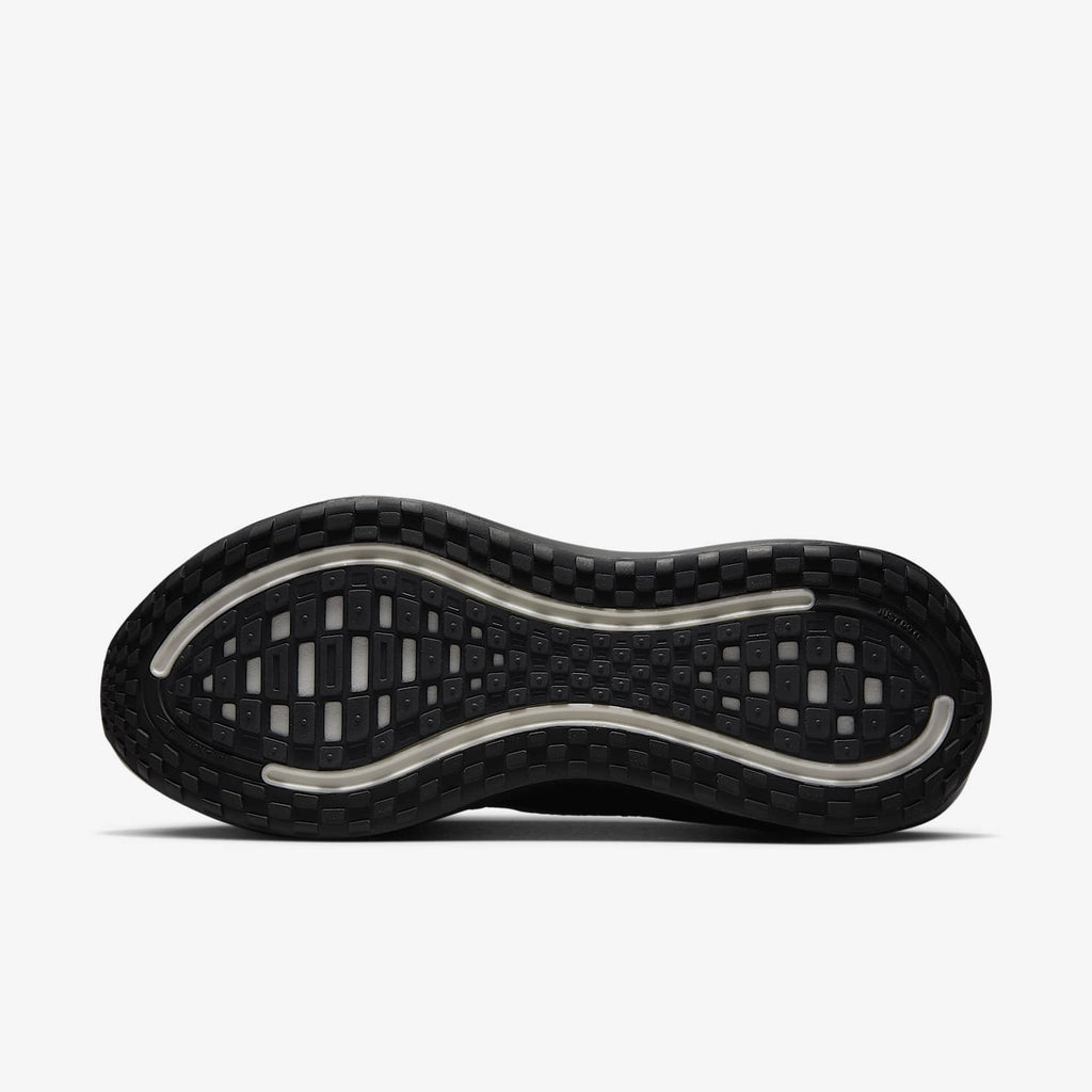 Nike Vomero Plus - Black Metallic (HV8150-003) official stock photo