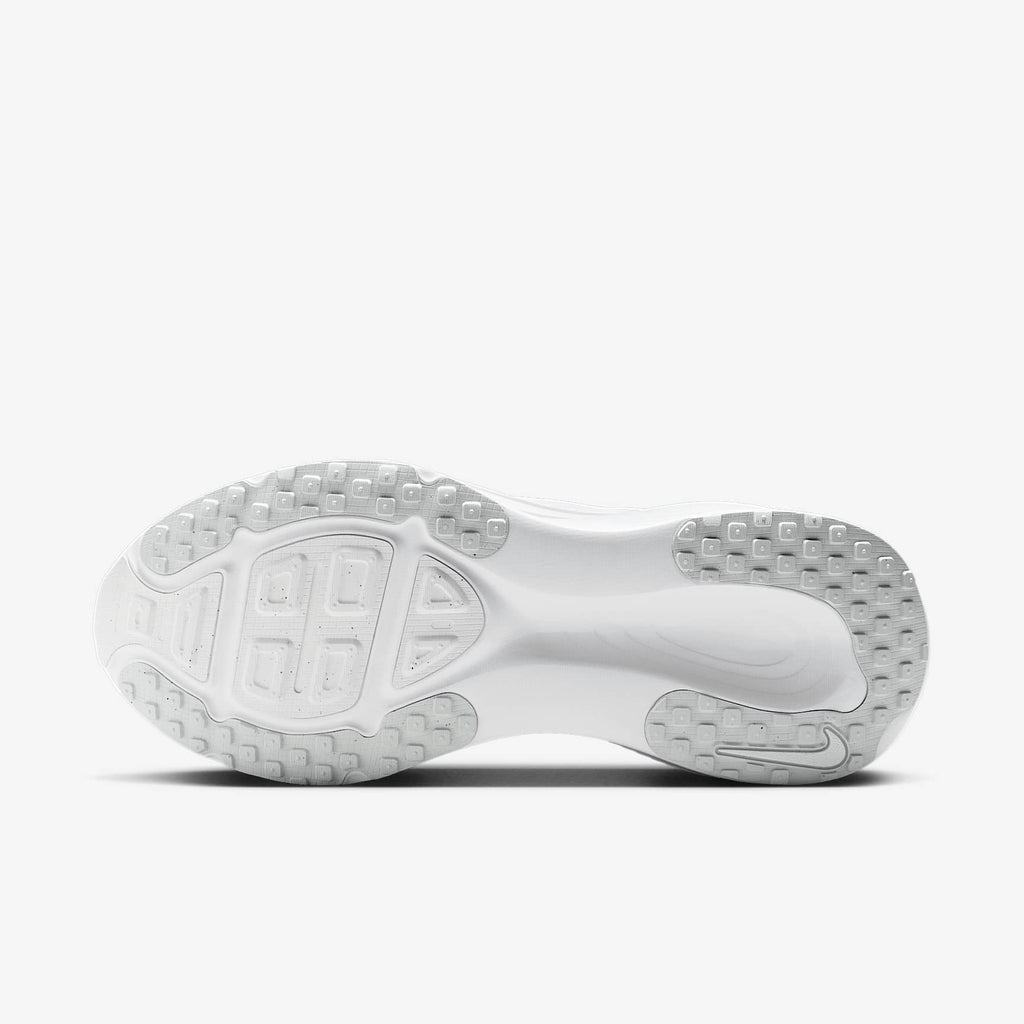 Nike Vomero 18 - White/Photon Dust (HM6803-106) official stock photo