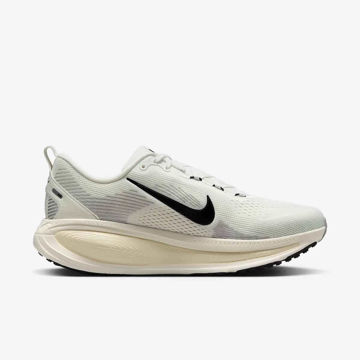 Nike Vomero 18 - Coconut Milk (HM6803-101) official stock photo