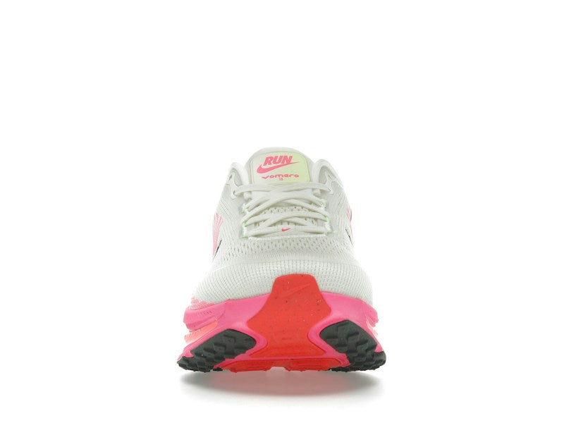 Nike Vomero 18 - Sail/Hyper Pink (IB7315-100) official stock photo