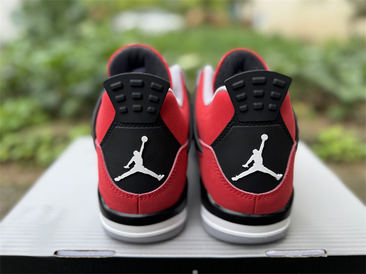Air Jordan 4 Retro "Toro Bravo" (2026) FQ8138-600
