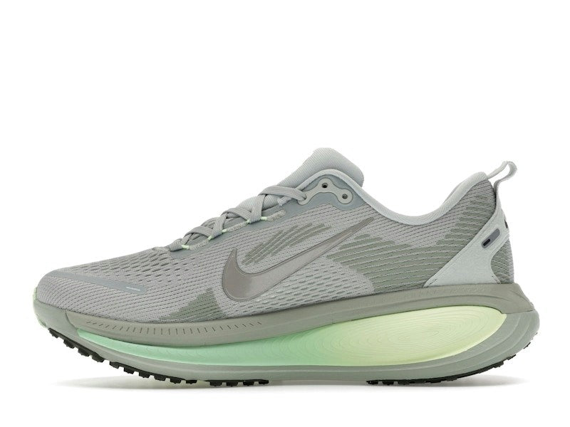 Nike Vomero 18 - Dusty Olive (HM6803-002) official stock photo