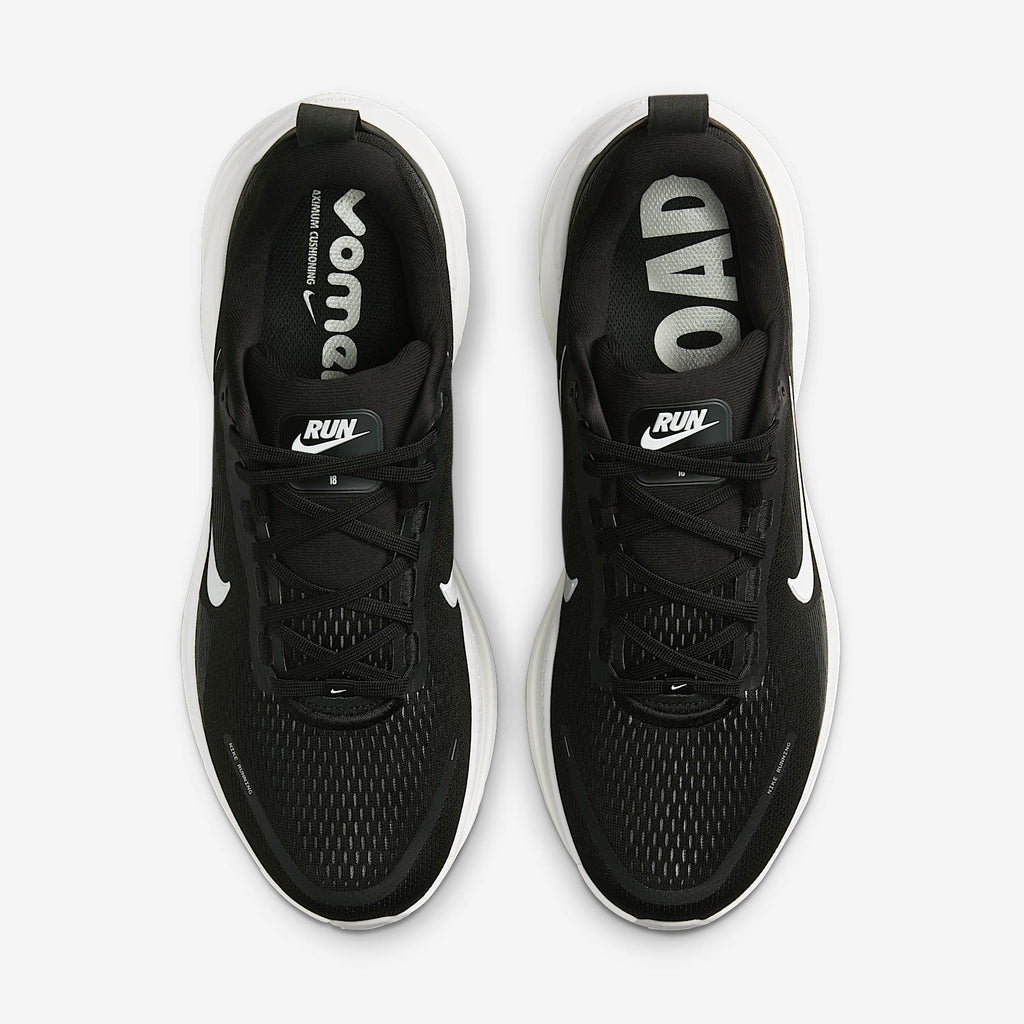 Nike Vomero 18 - Black (HM6803-007) official stock photo