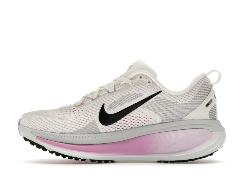 Nike Vomero 18 - Wmns Sail/Doll (IM2503-133) official stock photo