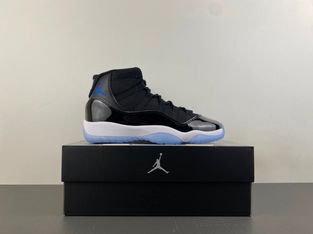 Air Jordan 11 Retro "Space Jam" (2026) CT8012-900 - Early Release Bulk (December 2026)