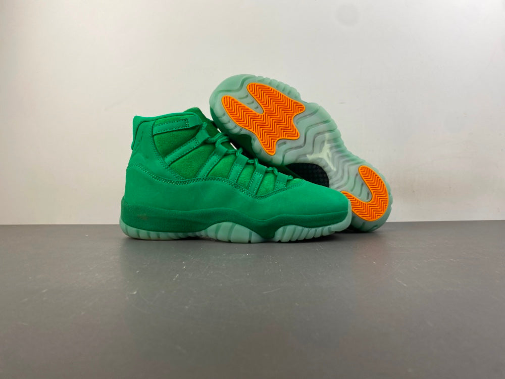 Air Jordan 11 Retro "Monstars" Green IQ5700-900 - Early Release Bulk (November 2026)