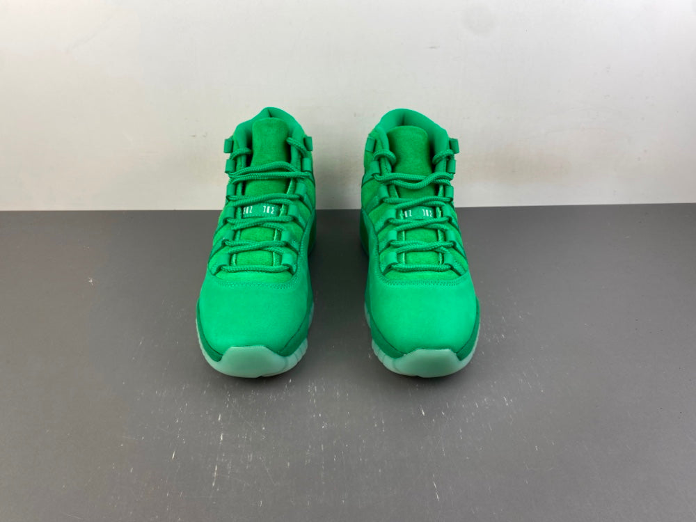 Air Jordan 11 Retro "Monstars" Green IQ5700-900 - Early Release Bulk (November 2026)