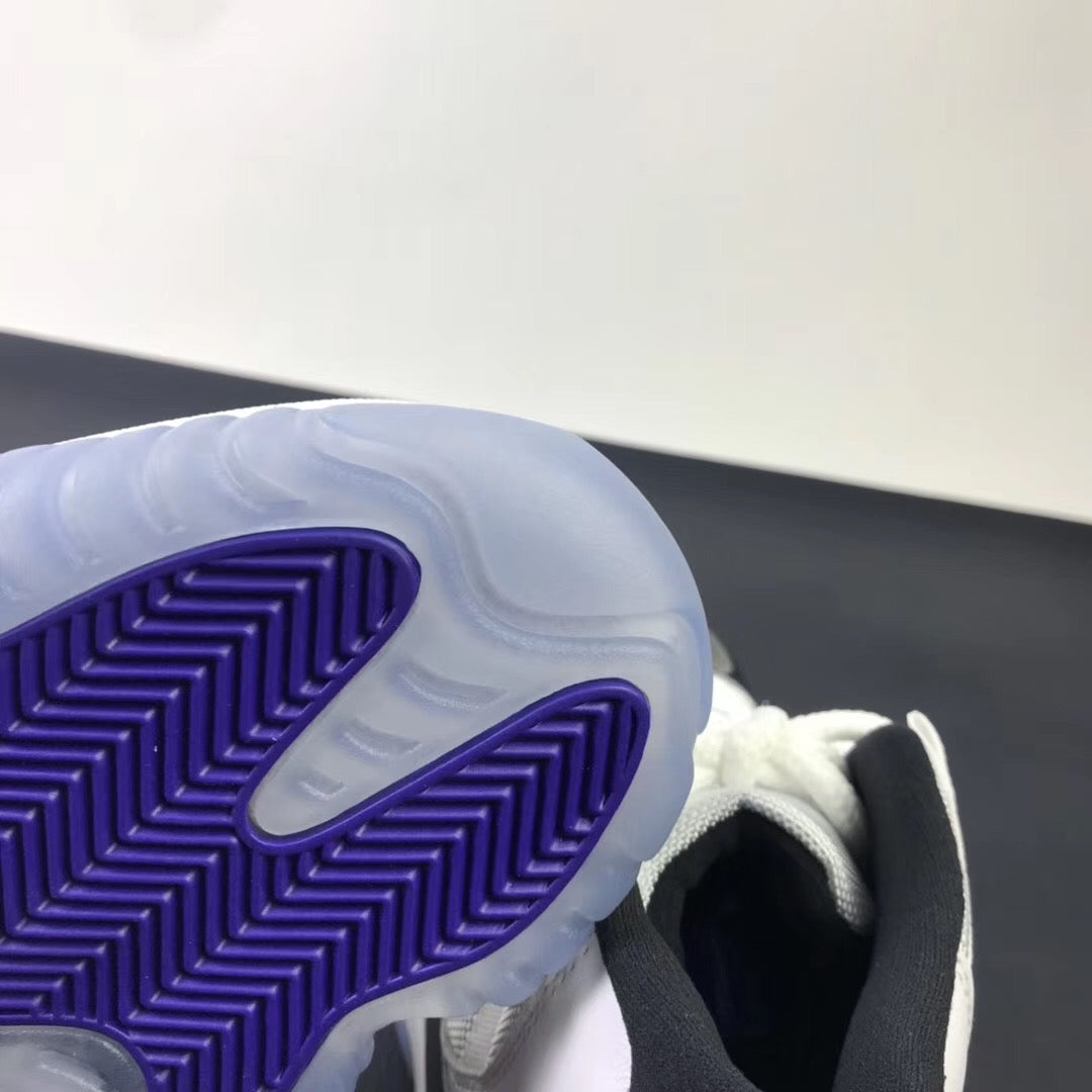 Air Jordan 11 Retro "Concord" (2018) — Men's