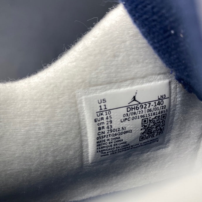 Air Jordan 4 Retro "Midnight Navy" — Men's