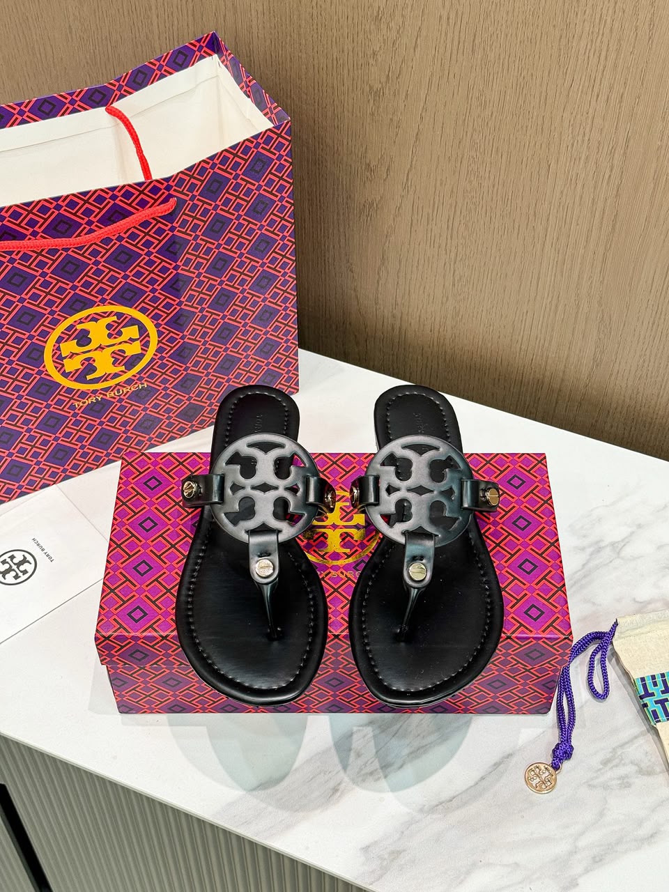 Tory Burch Women's Miller Patent Sandal - Perfect Black