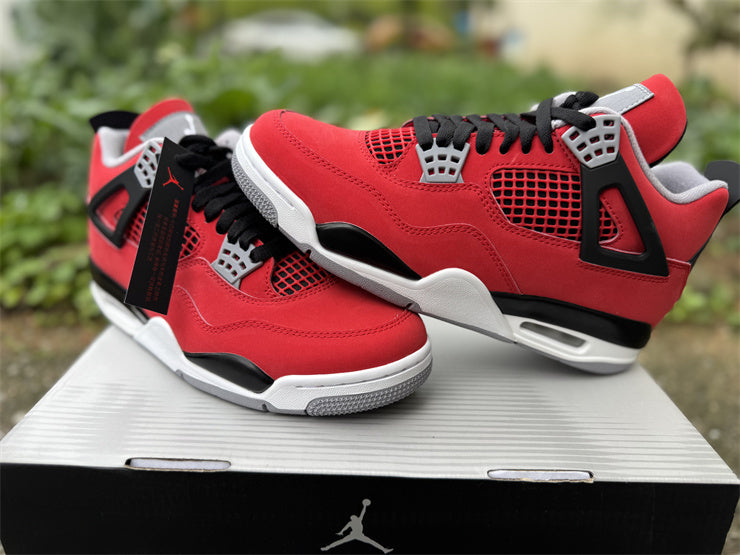 🔴 PRE-ORDER | Air Jordan 4 Retro "Toro Bravo" (2026) FQ8138-600