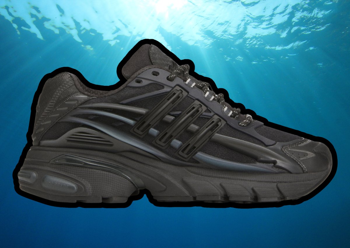 adidas Adistar Jellyfish Triple Black