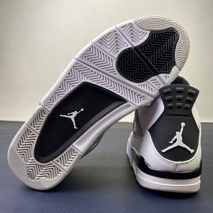Air Jordan 4 Retro "Military Black" — Men's