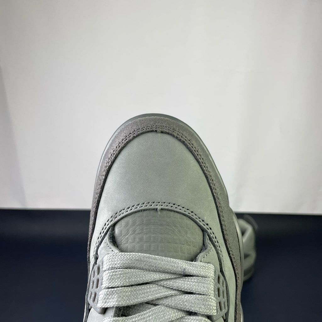 Air Jordan 4 Retro SE "Wet Cement" — Men's