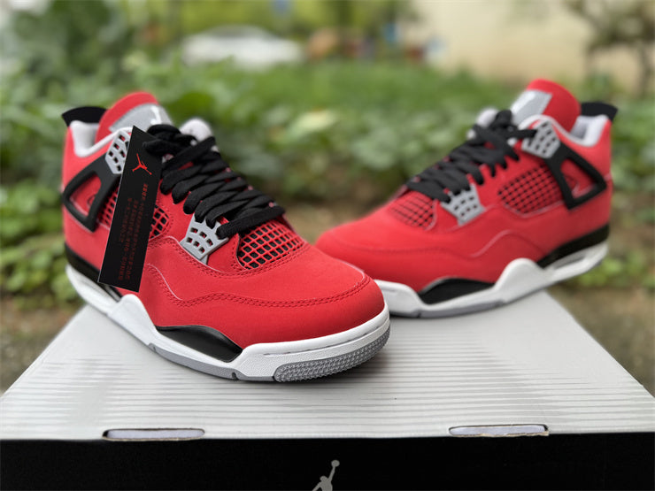 🔴 PRE-ORDER | Air Jordan 4 Retro "Toro Bravo" (2026) FQ8138-600