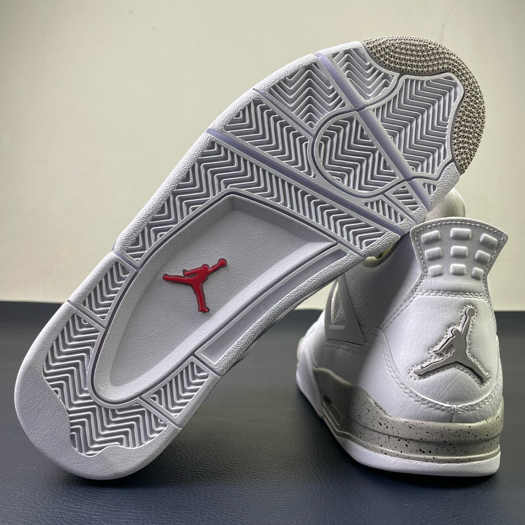 Air Jordan 4 Retro "White Oreo" — Men's
