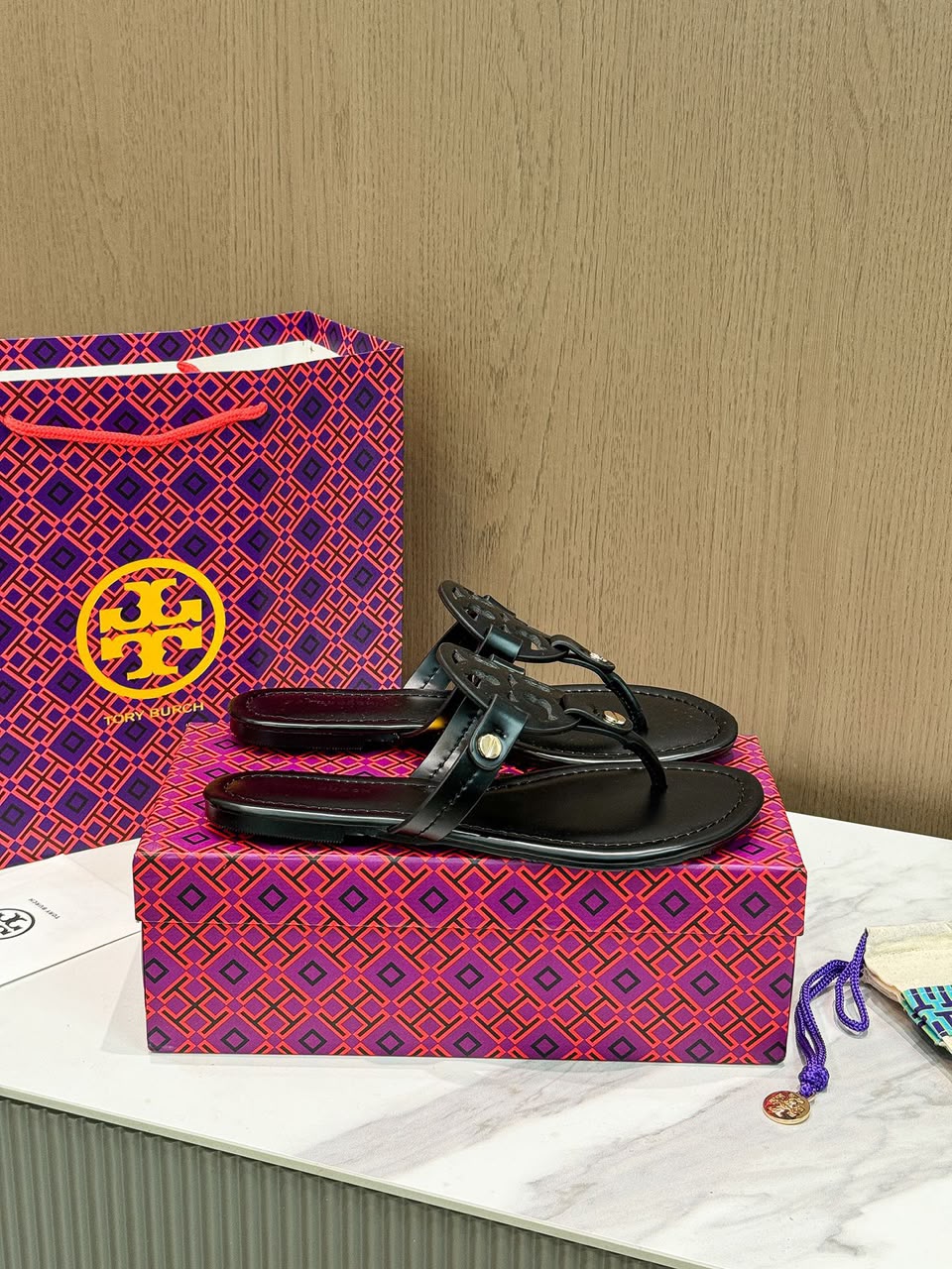 Tory Burch Women's Miller Patent Sandal - Perfect Black