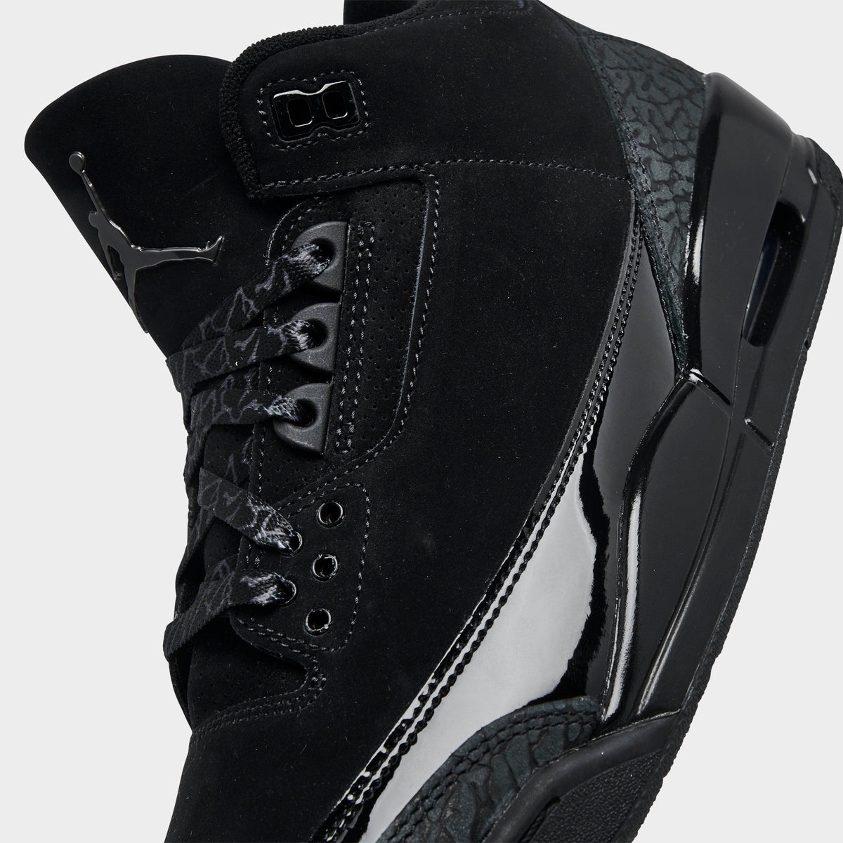 Air Jordan 3 Retro Black Cat (2025) CT8532-001