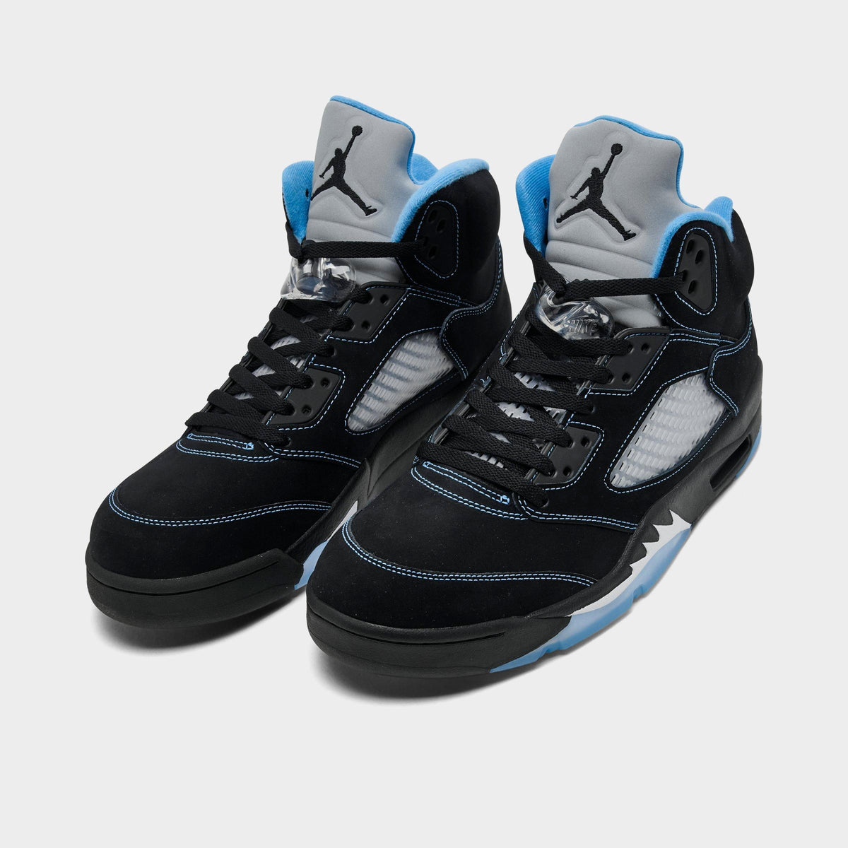 Air Jordan 5 Retro "Black University Blue" (2026) DD0587-008