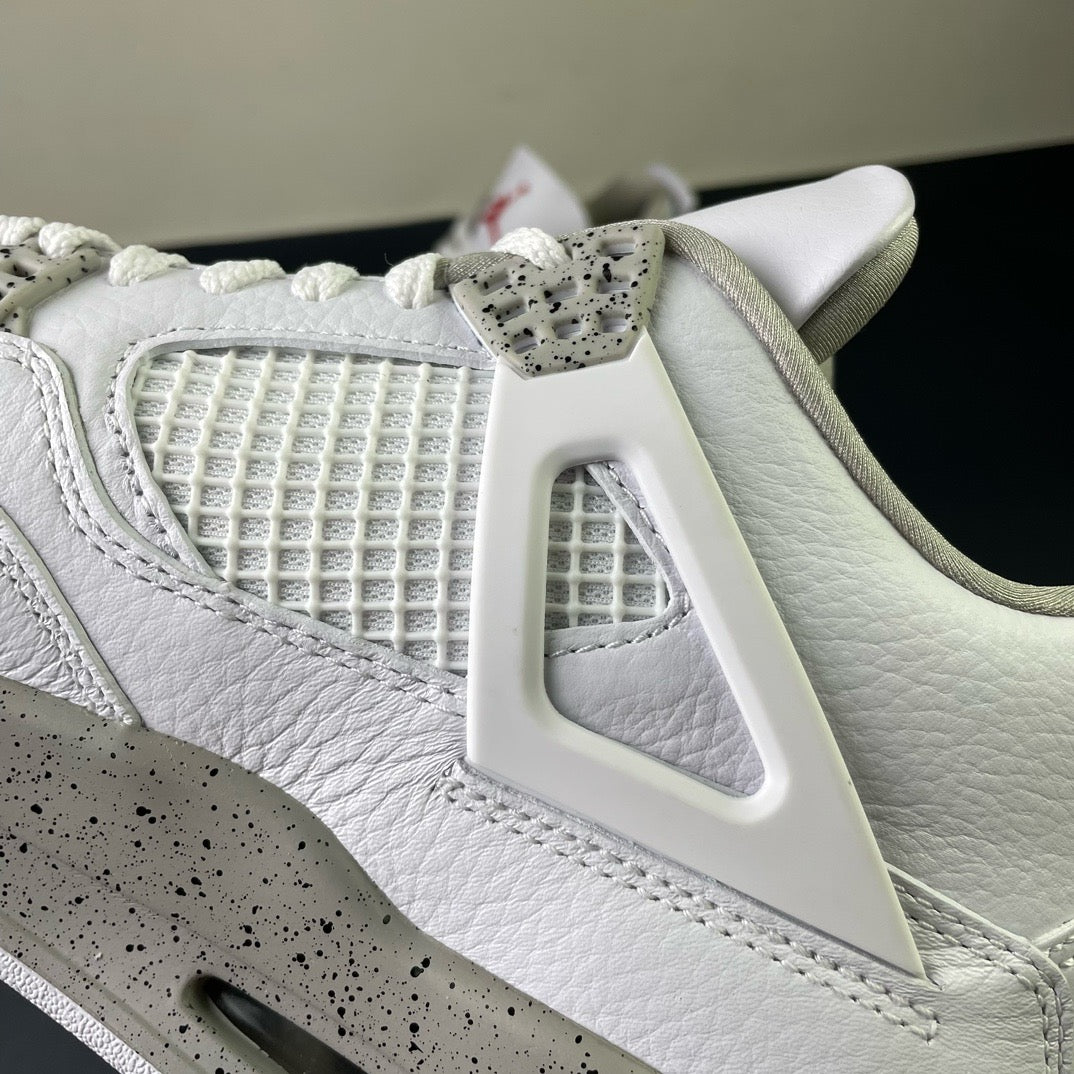 Air Jordan 4 Retro "White Oreo" — Men's