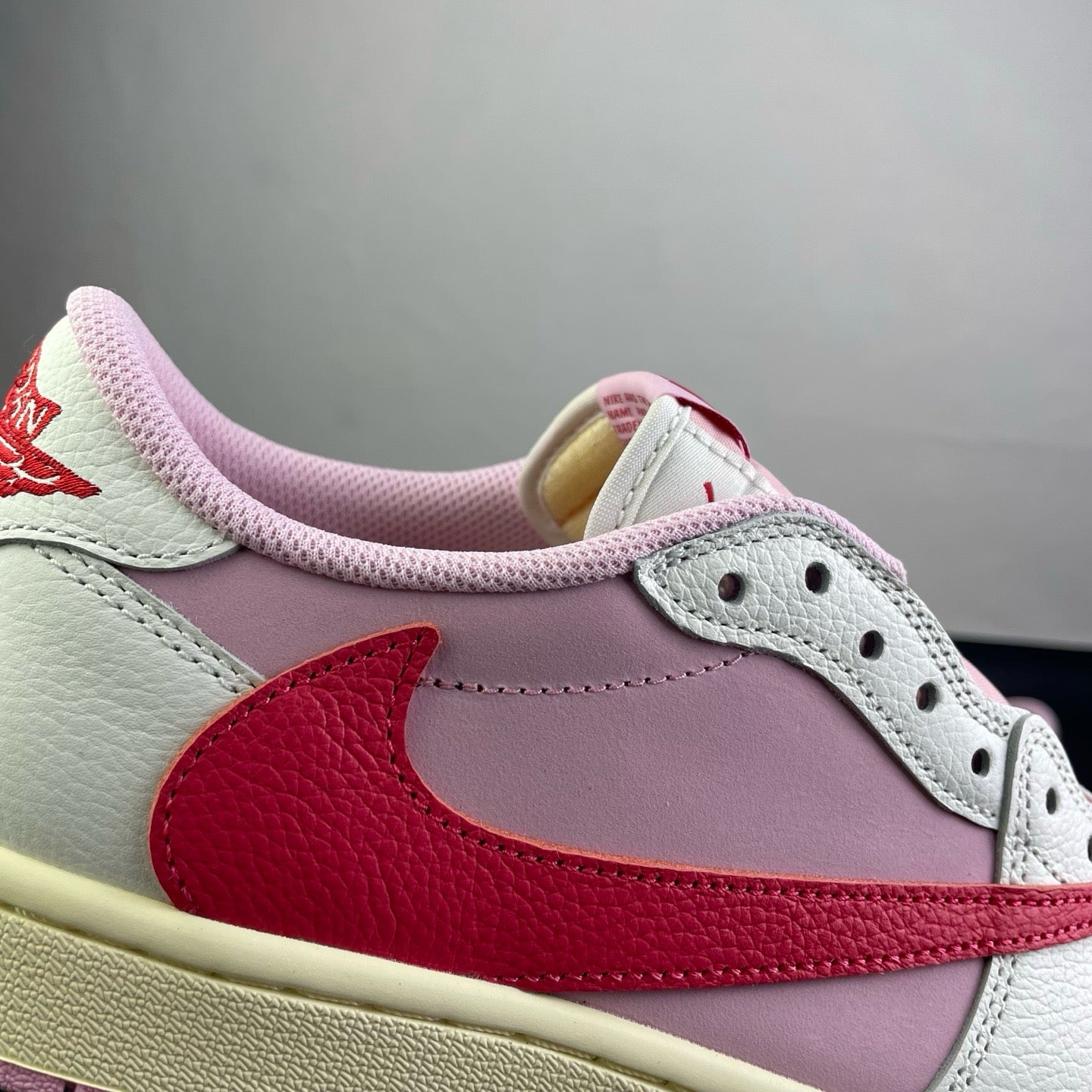 Travis Scott Air Jordan 1 Low Sail Tropical Pink IQ7604-101 Women's Sneakers