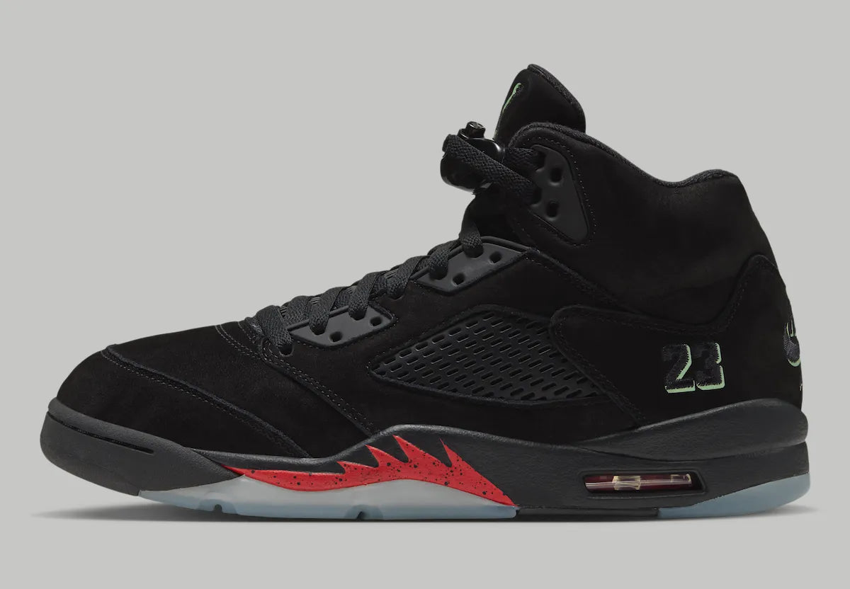 Air Jordan 5 Retro 'Halloween' (2026) HQ7978-001 side view