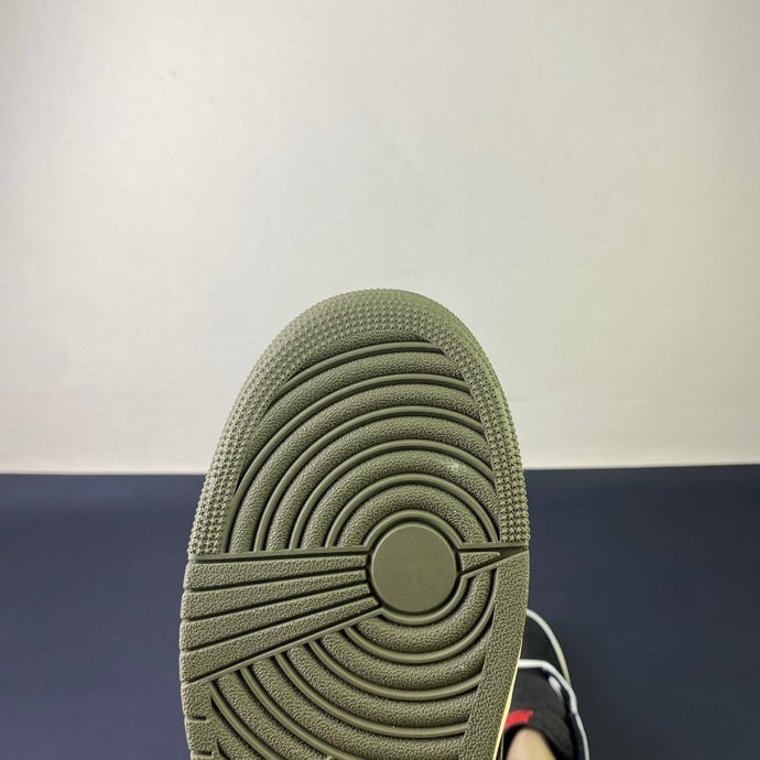 Travis Scott x Air Jordan 1 Low "Olive"