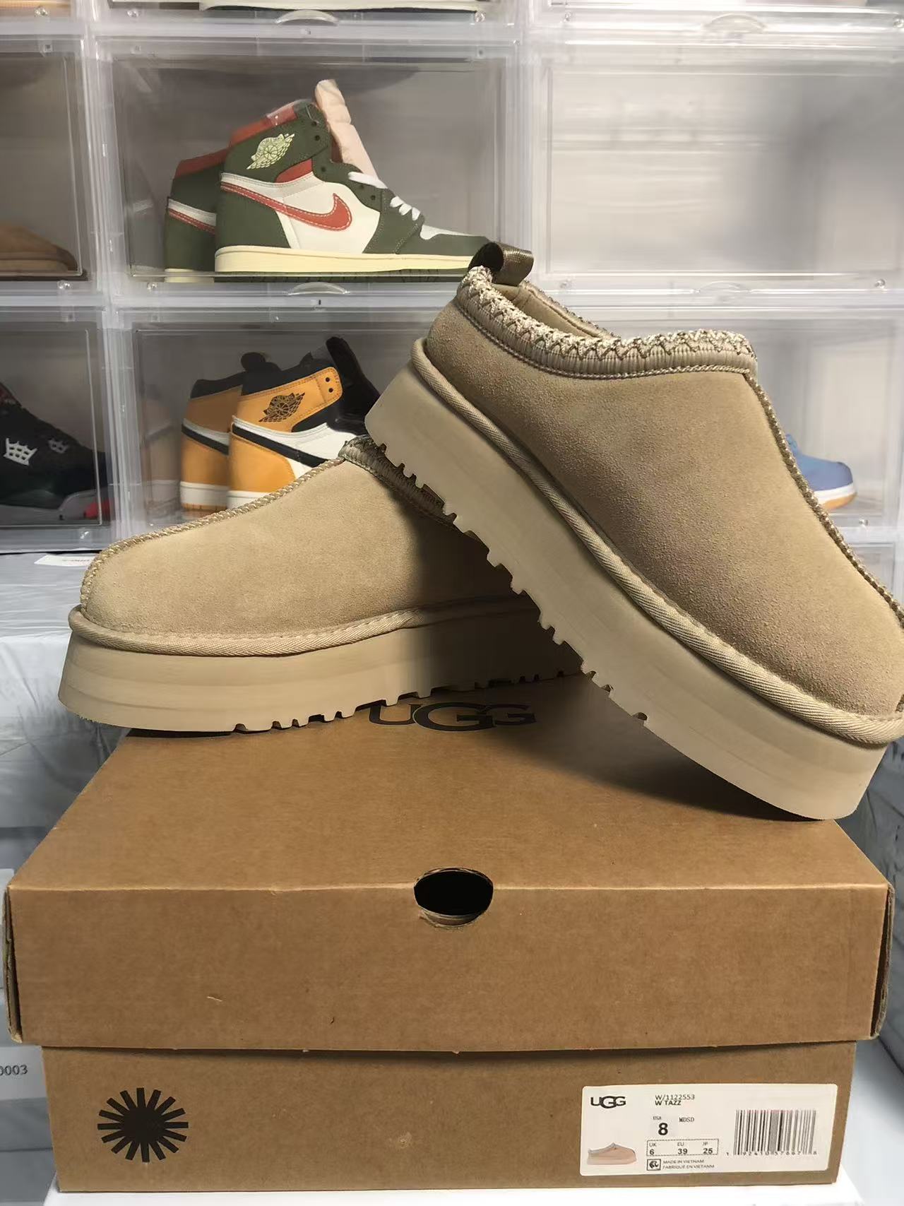 UGG Tasman Slipper — Chestnut (Classic Short) | S-0032–S-0035