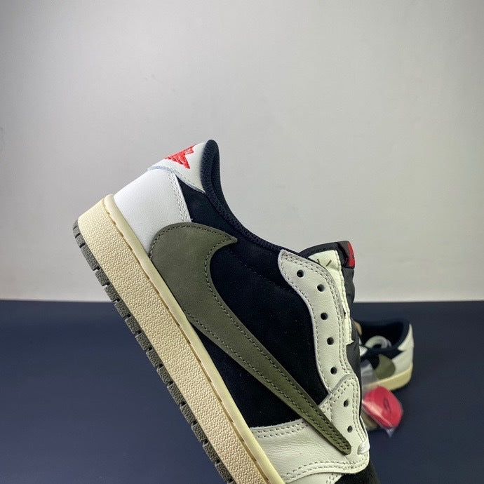 Travis Scott x Air Jordan 1 Low "Olive"