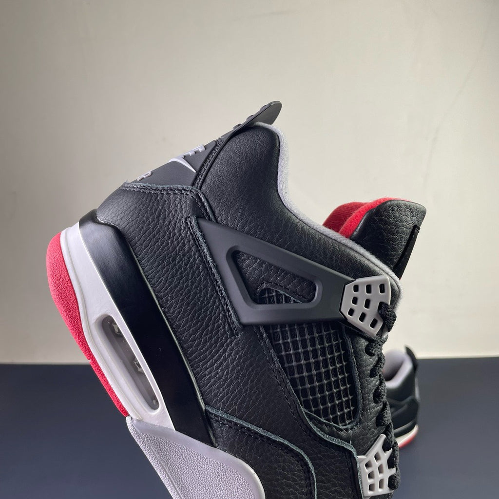 Air Jordan 4 Retro "Bred Reimagined" (2024) — Men's