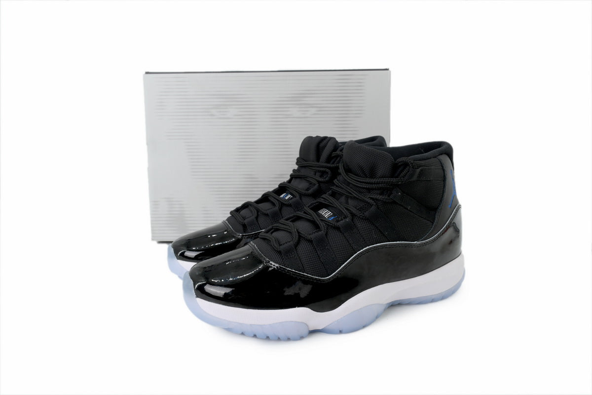 Air Jordan 11 Retro Space Jam 30th Anniversary 2026 – Early Pairs & Pre-Order