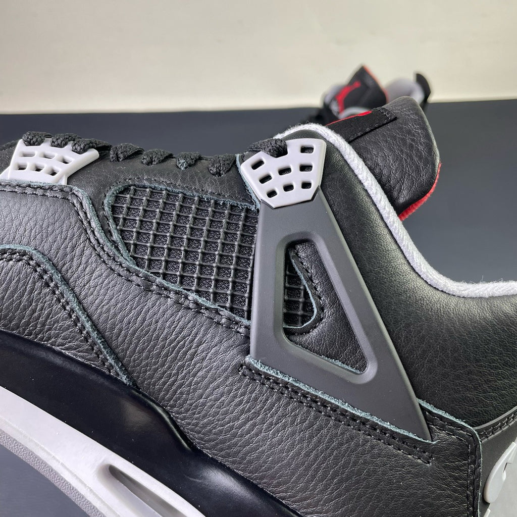 Air Jordan 4 Retro "Bred Reimagined" (2024) — Men's