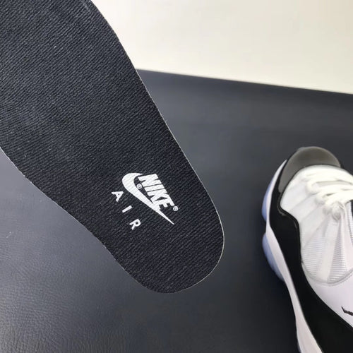 Air Jordan 11 Retro "Concord" (2018) — Men's