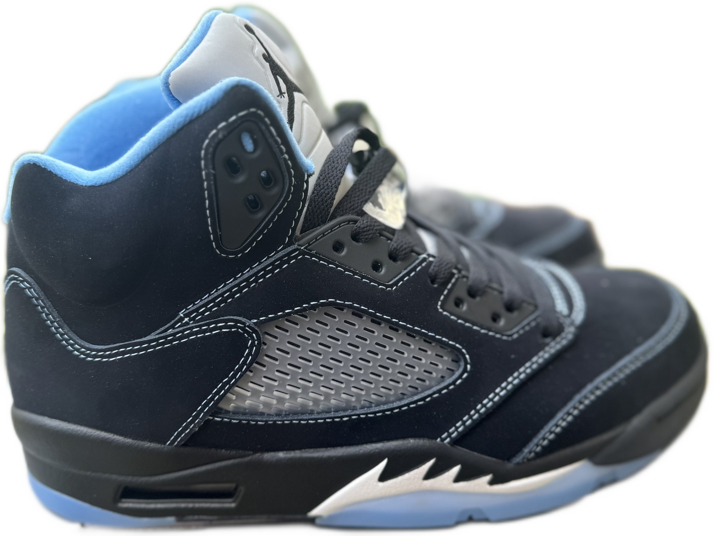 🔵 PRE-ORDER | Air Jordan 5 Retro "Black University Blue" (2026) DD0587-008