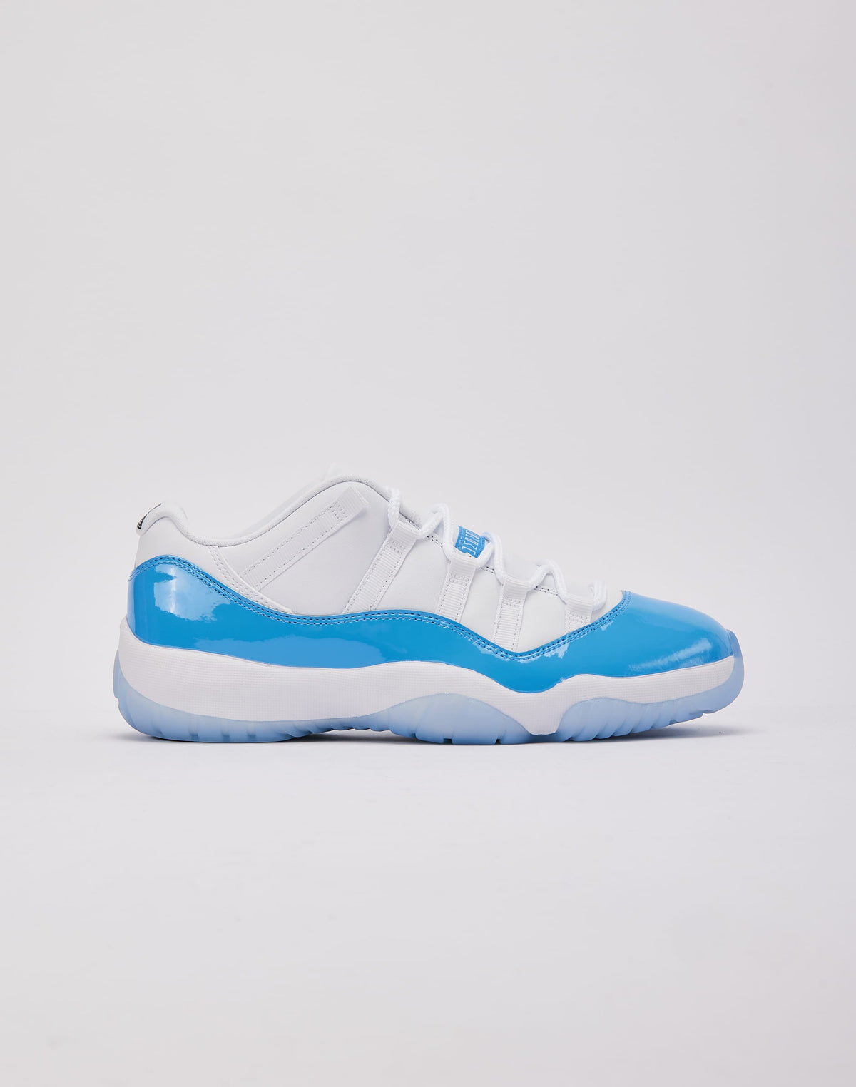 Air Jordan 11 Low 'UNC' (2026) — Men's side view
