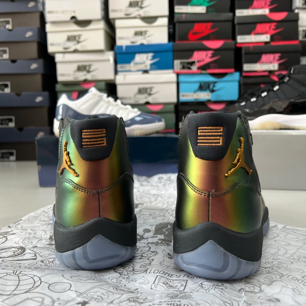 Air Jordan 11 Retro Magic Ball IZ1800-200