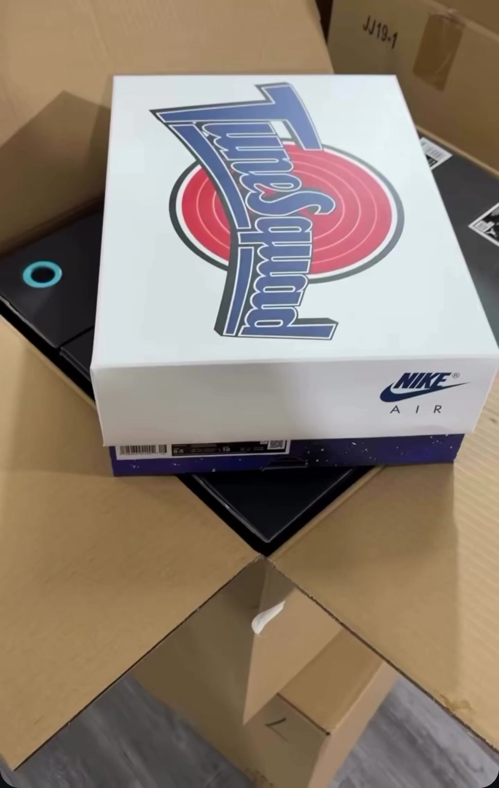 Air Jordan 9 OG "Space Jam" 2026 – Early Release & Pre-Order