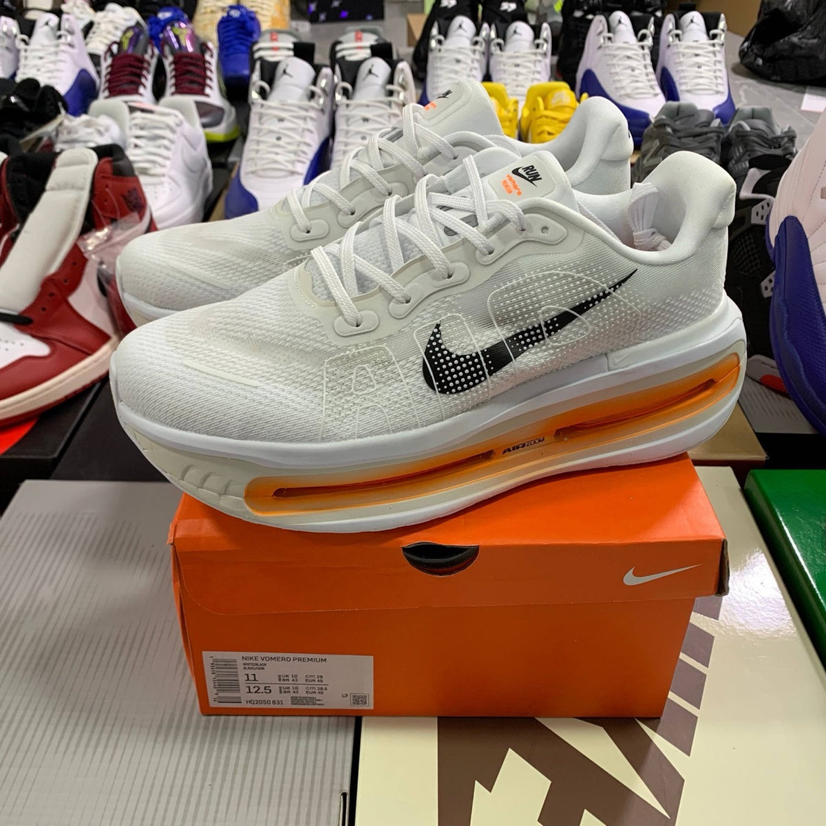 Nike Vomero Premium White/Black HQ2050-831 photo 2