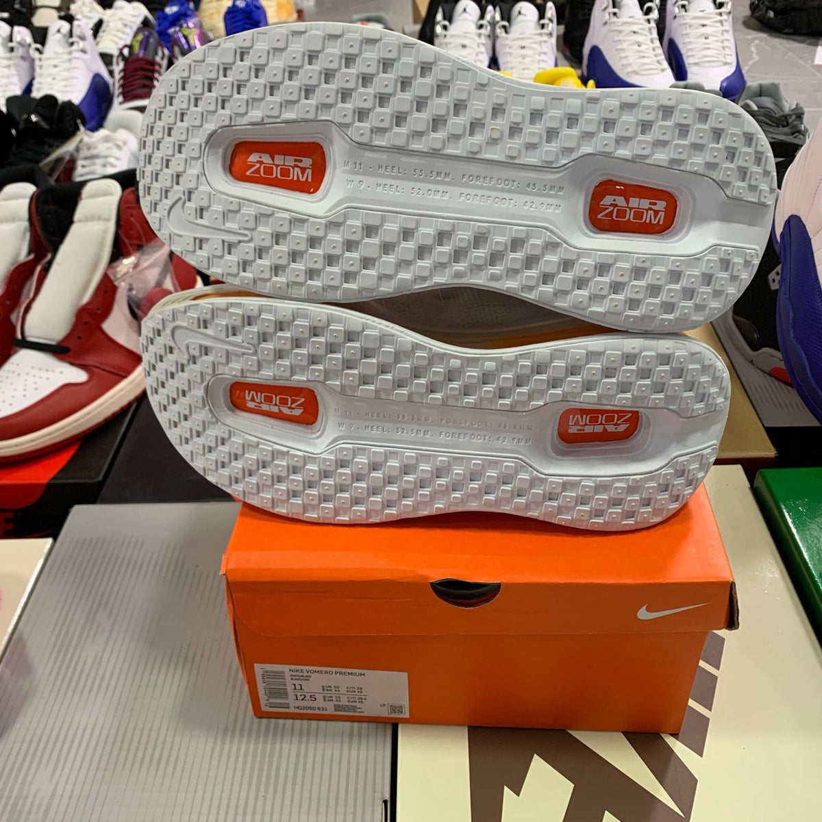 Nike Vomero Premium White/Black HQ2050-831 photo 6