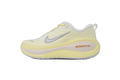 Nike Vomero Plus - Wmns Yellow (IM5020-100)
